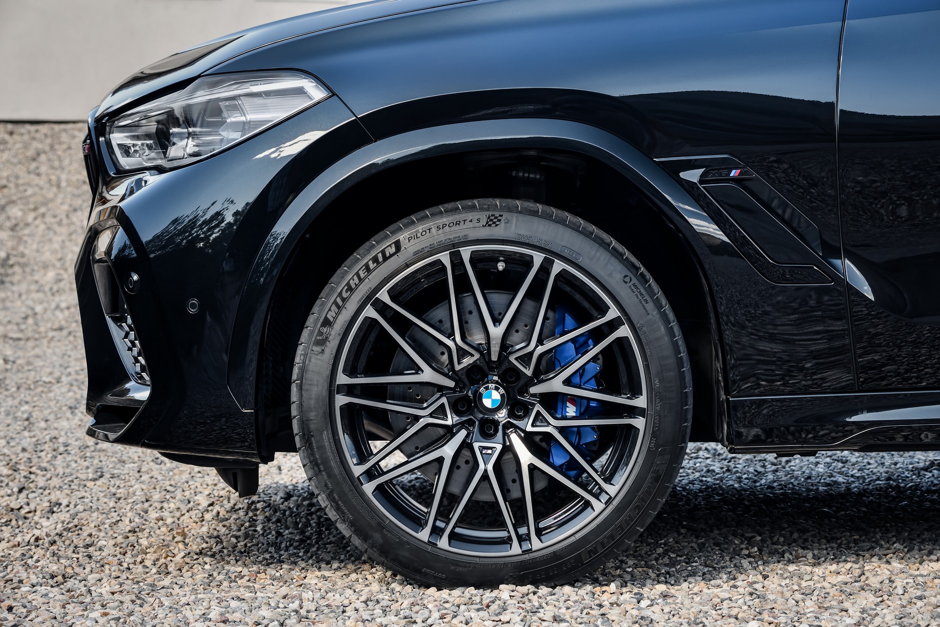 Oto nowe „eMki” w niemieckiej rodzinie – BMW X5 M i X6 M