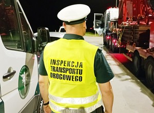 Za jednym zamachem zaliczył aż trzy uchybienia. Patrol ITD musiał go zatrzymać