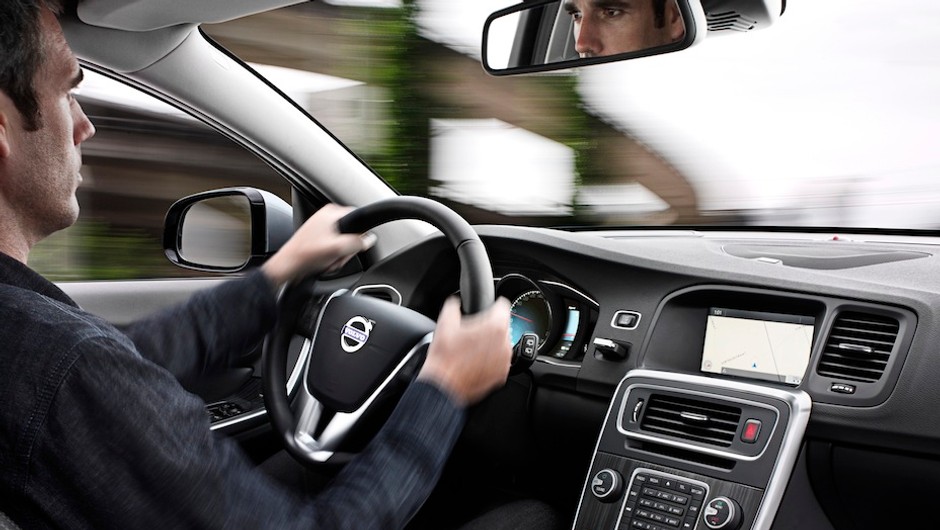 Volvo stawia na usługi internetowe