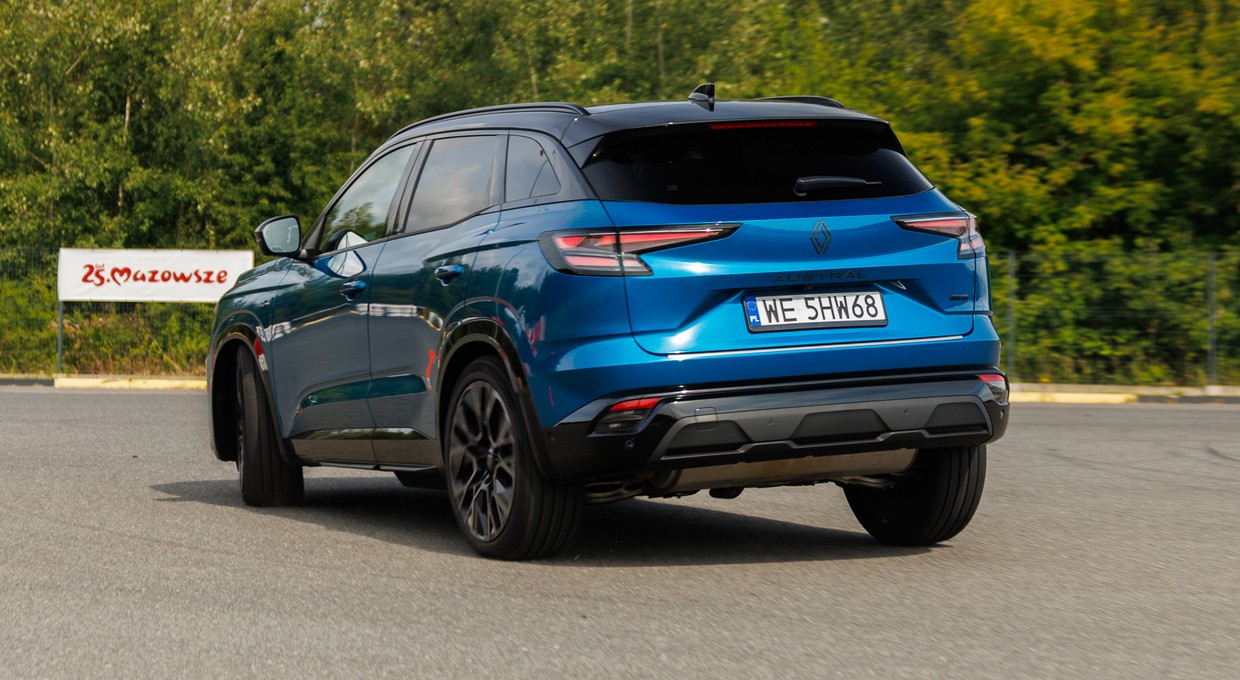 Co łączy Renault Austral z Mercedesem EQS i BMW serii 7? Tego nie ma żaden konkurent