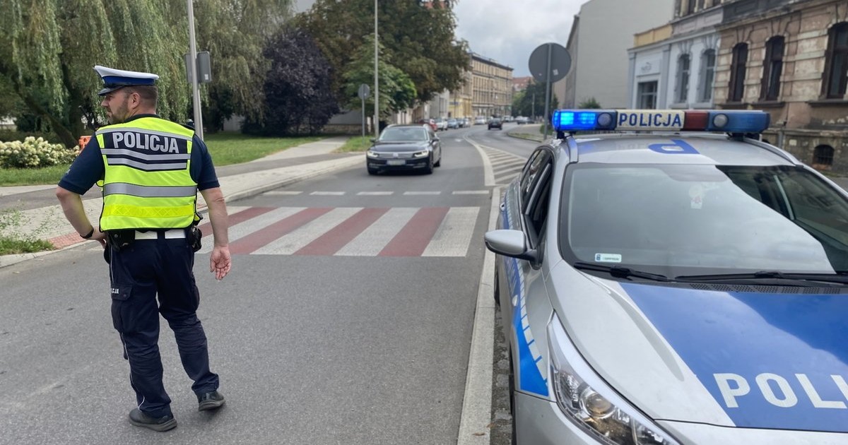  3 tys. zł mandatu za zignorowanie tego znaku. Stanie w nowych miejscach. Aż 250 lokalizacji - Auto Świat