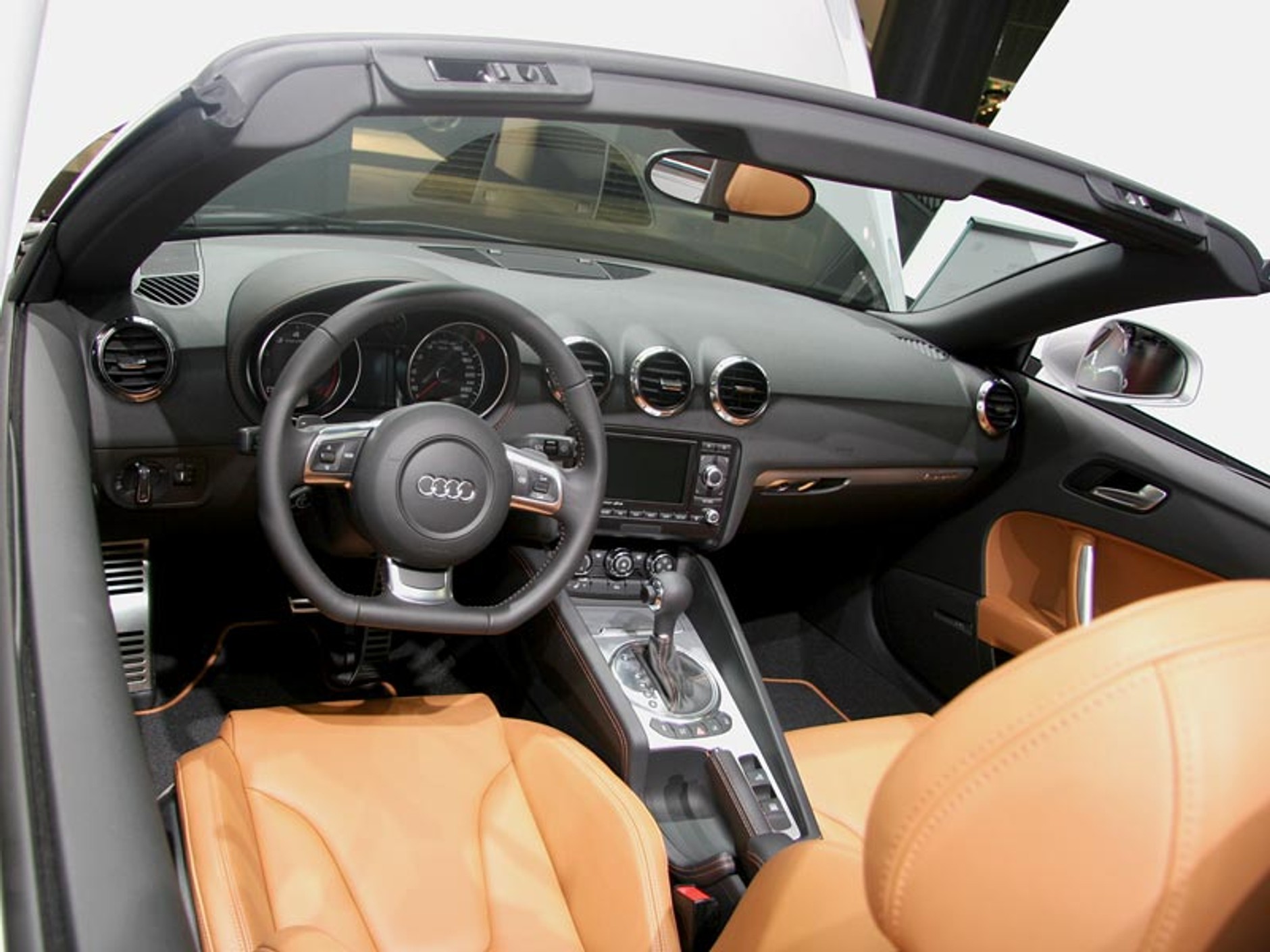 Autosalon Brno 2007: Co można zobaczyć? (1. część, 170 zdjęć)