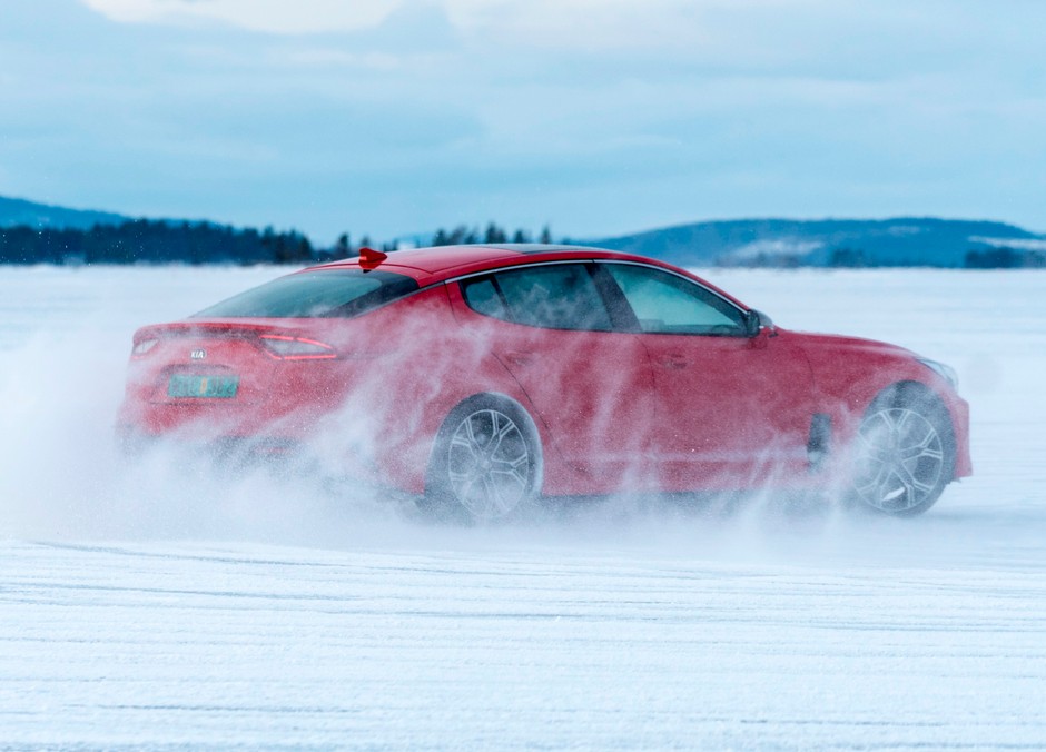 Kia Stinger – testy zimowe w Laponii
