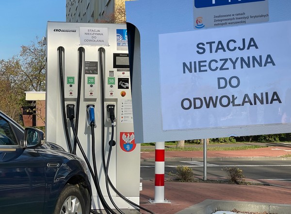 Zmarnowaliśmy ostatnie osiem lat. Jak przegrywamy walkę o elektromobilność [ANALIZA]