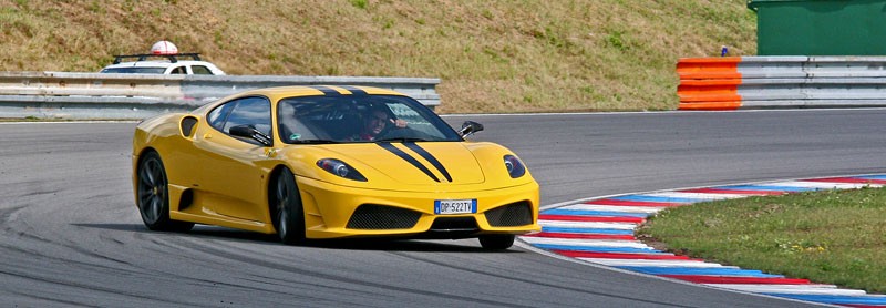 Ferrari Racing Days na torze w Brnie (fotogaleria)