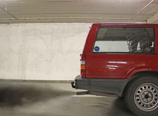 Stare auta mogą wjechać do stref czystego transportu. Jest na to kilka sposobów