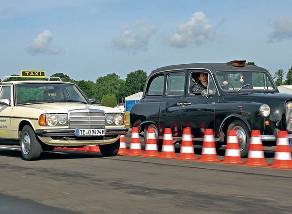 Mercedes W123 kontra Austin FX4Q - która taksówka jest lepsza?