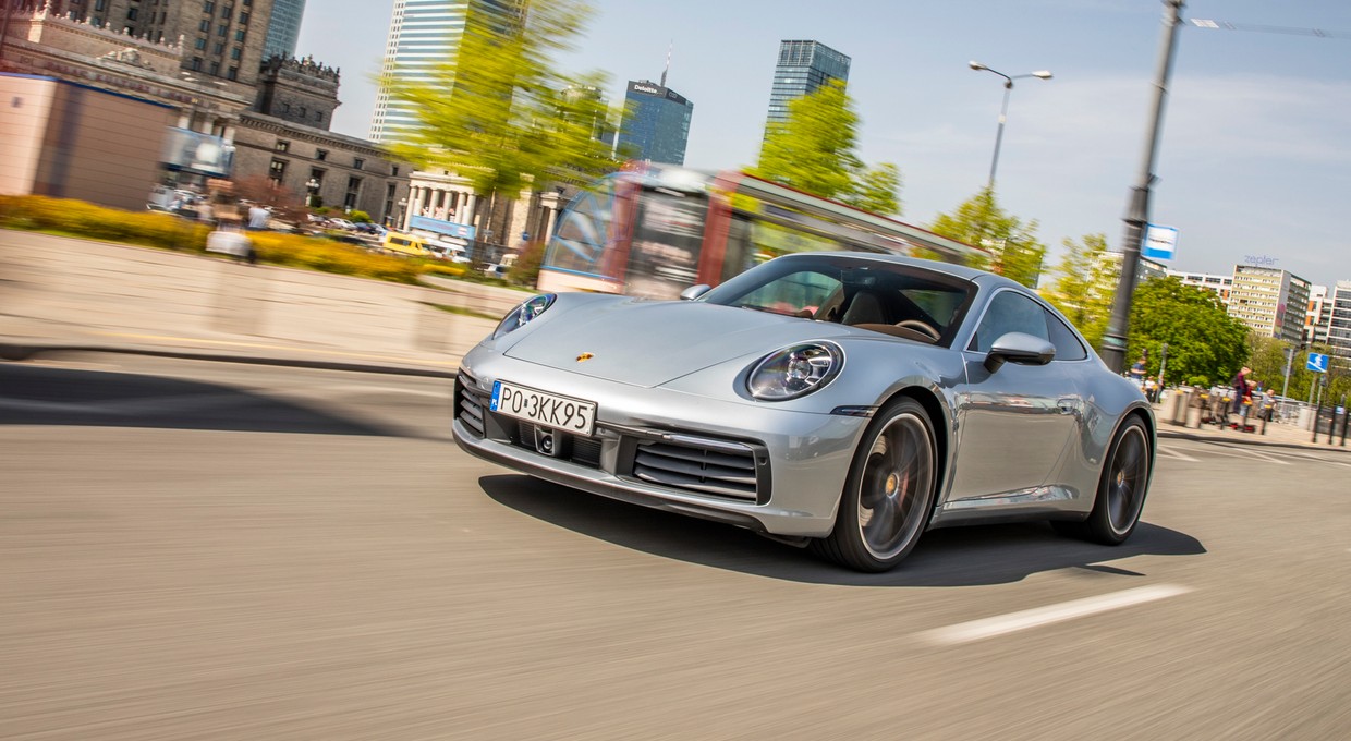 Porsche 911 Carrera 4S Coupe – na tor i bulwar | TEST