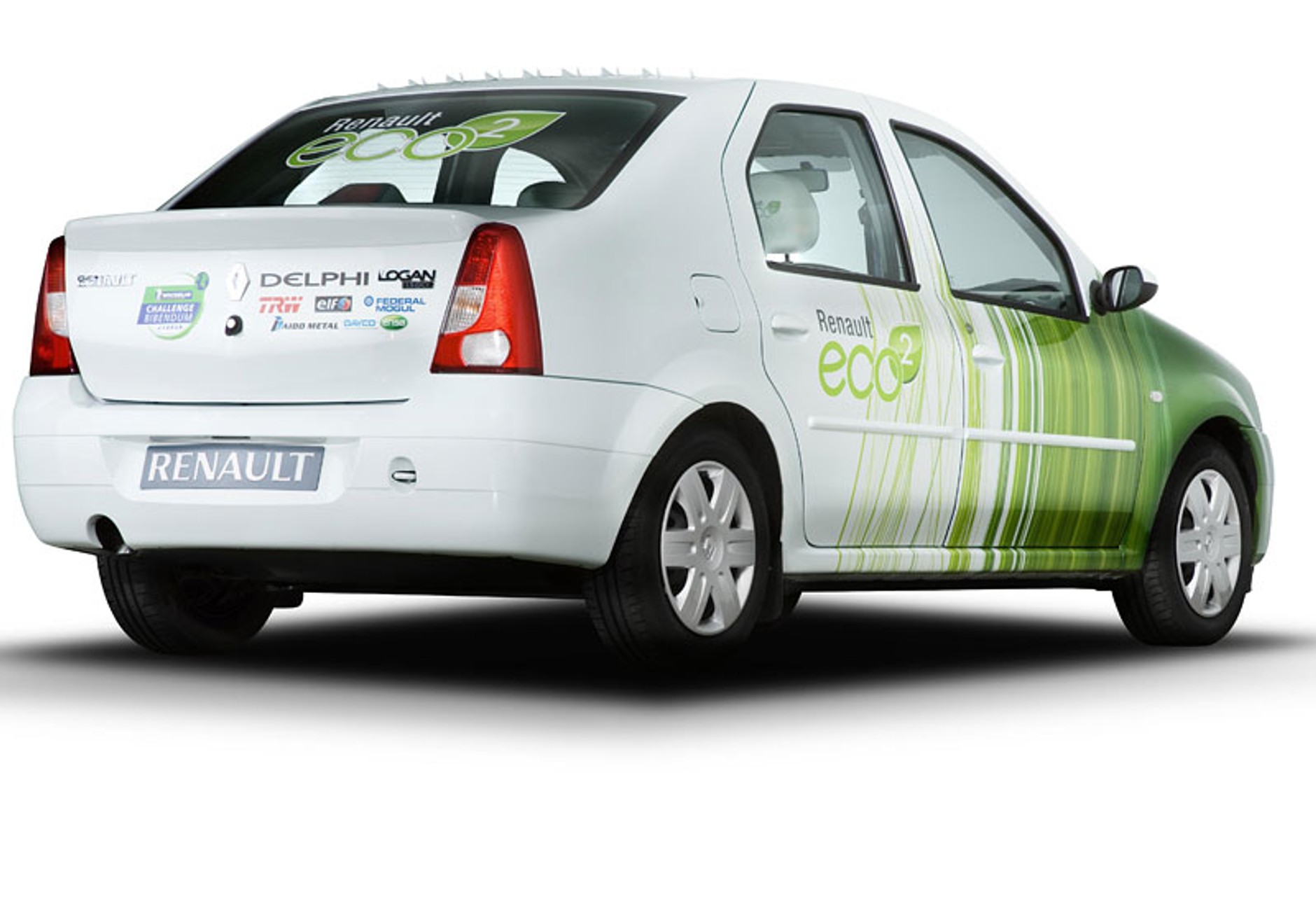 Logan Renault eco2 Concept – ekologicznie i tanio