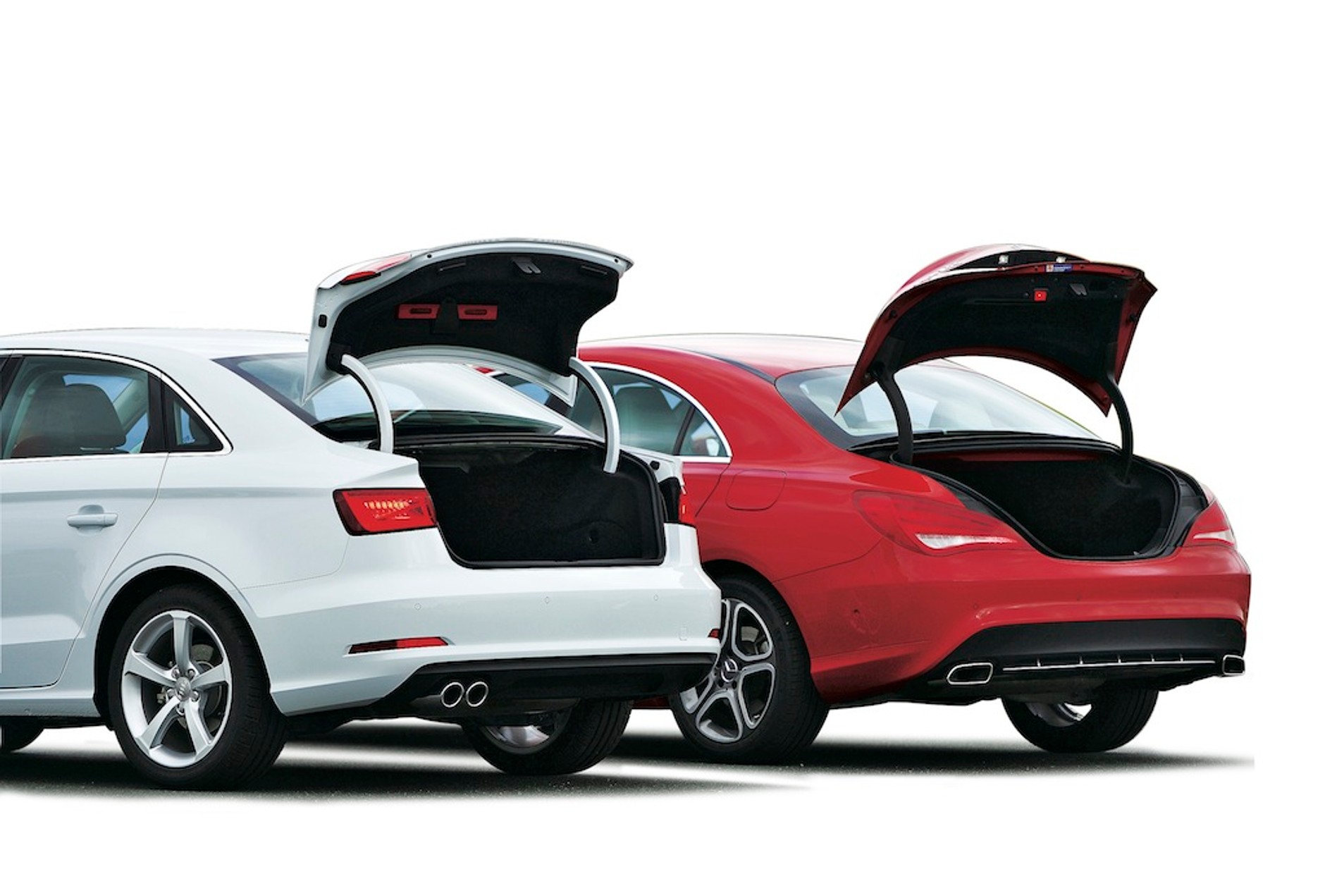 Audi A3 sedan kontra Mercedes CLA