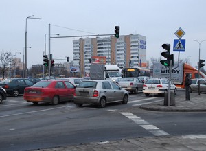 To codzienne zachowanie kierowców w miastach. Kara wynosi do 5000 zł