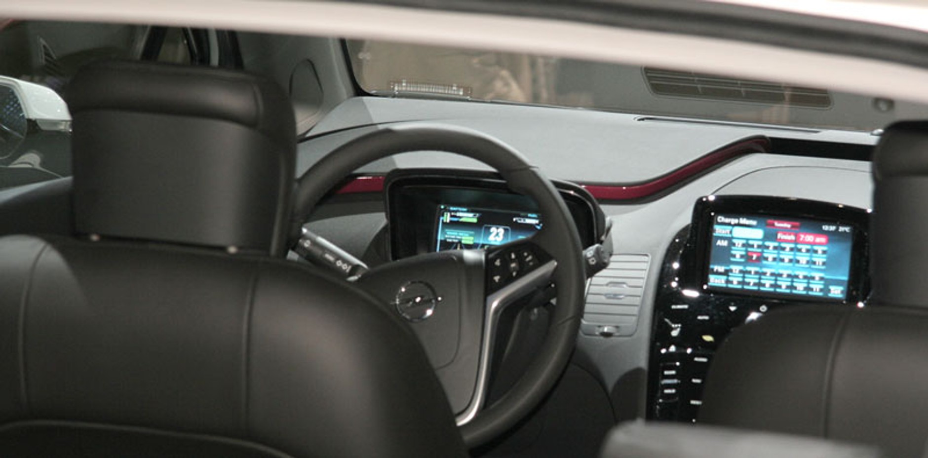 Genewa 2009: pierwsze wrażenia (fotogaleria 1.)