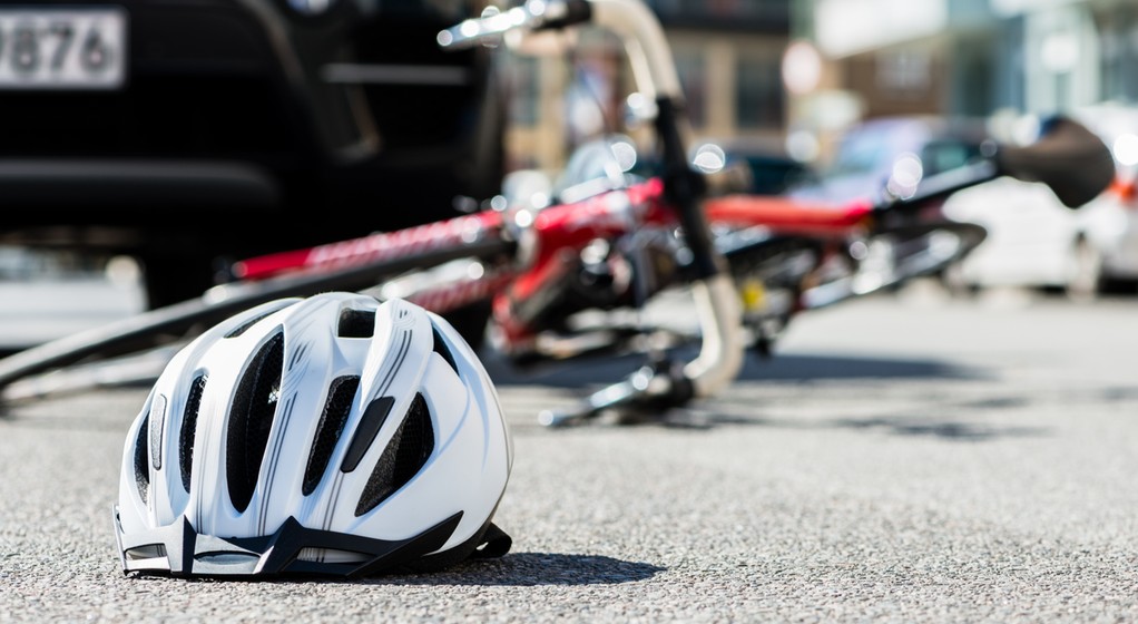 Kask chroni głowę – w niektórych sytuacjach