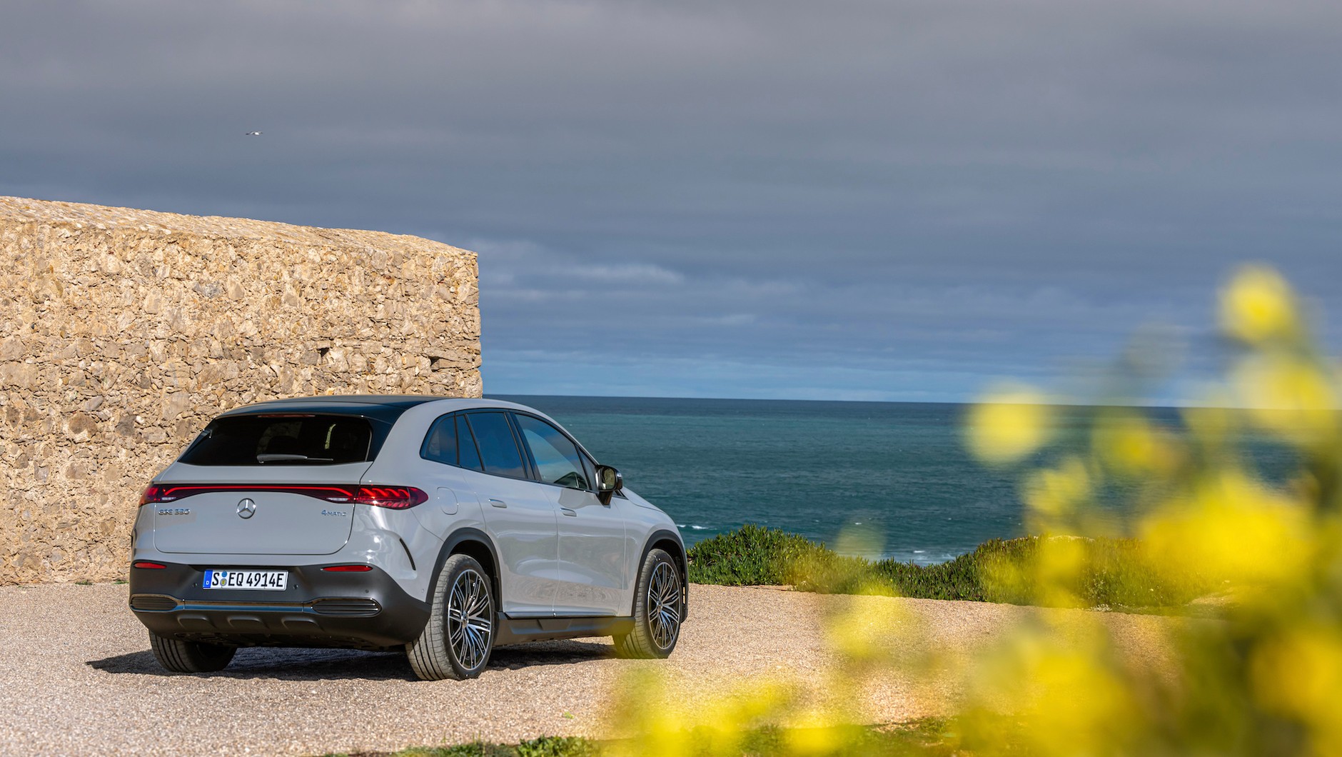Mercedes EQE SUV