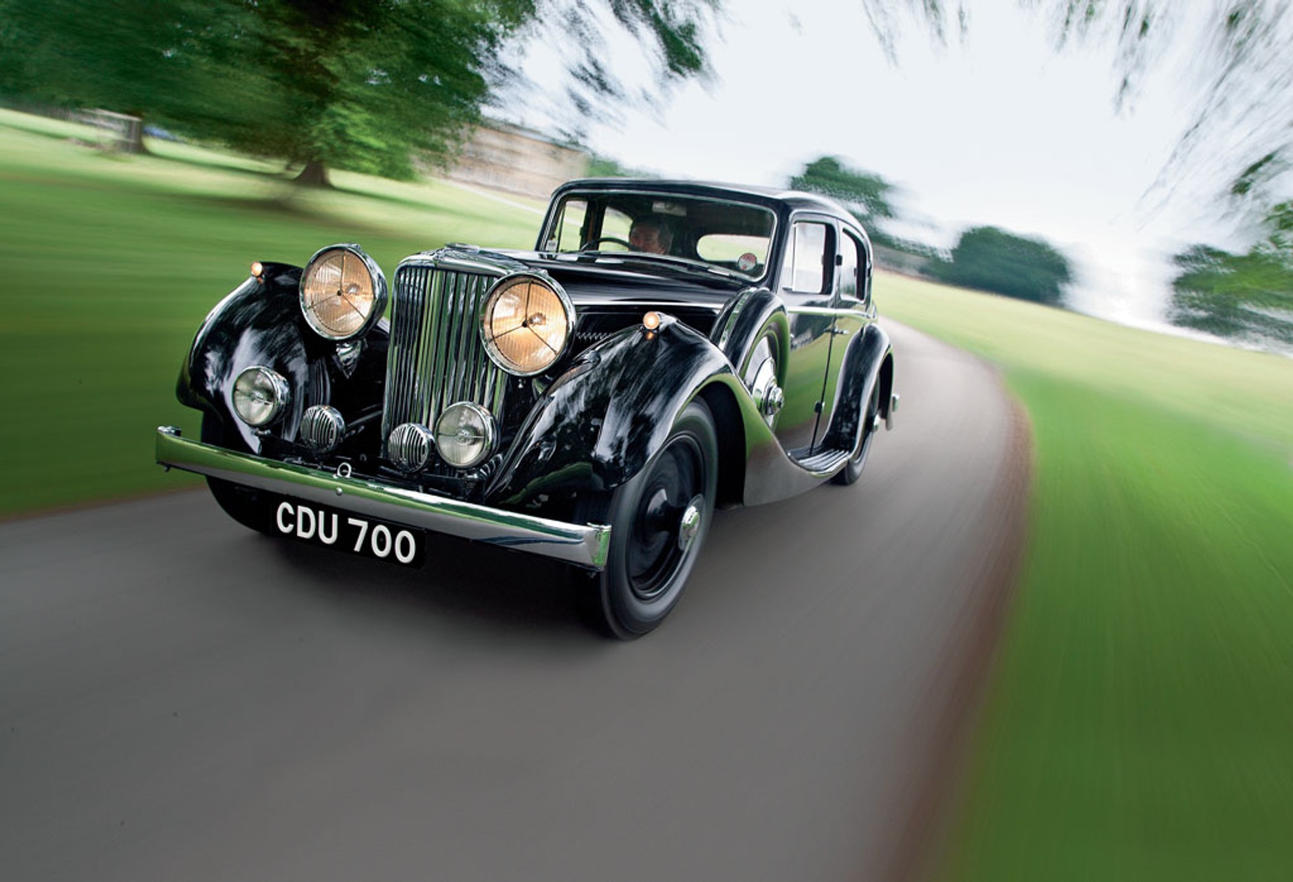 SS Jaguar 3.5 Litre - kot czystej rasy: pierwszy Jaguar