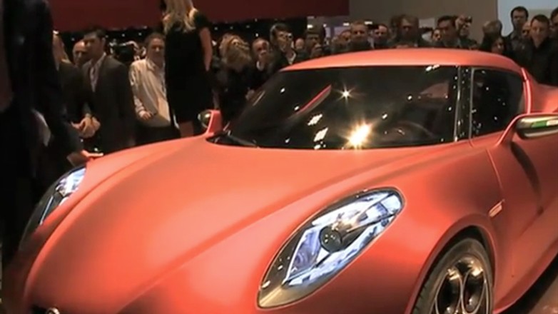 Czym zaskakuje Alfa Romeo 4C Concept - Geneva Motorshow 2011