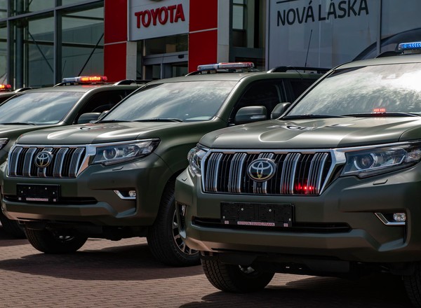 Toyoty Land Cruiser dla czeskich pograniczników