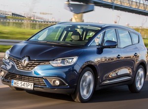 Renault Grand Scenic Hybrid Assist: auto tak, a napęd?