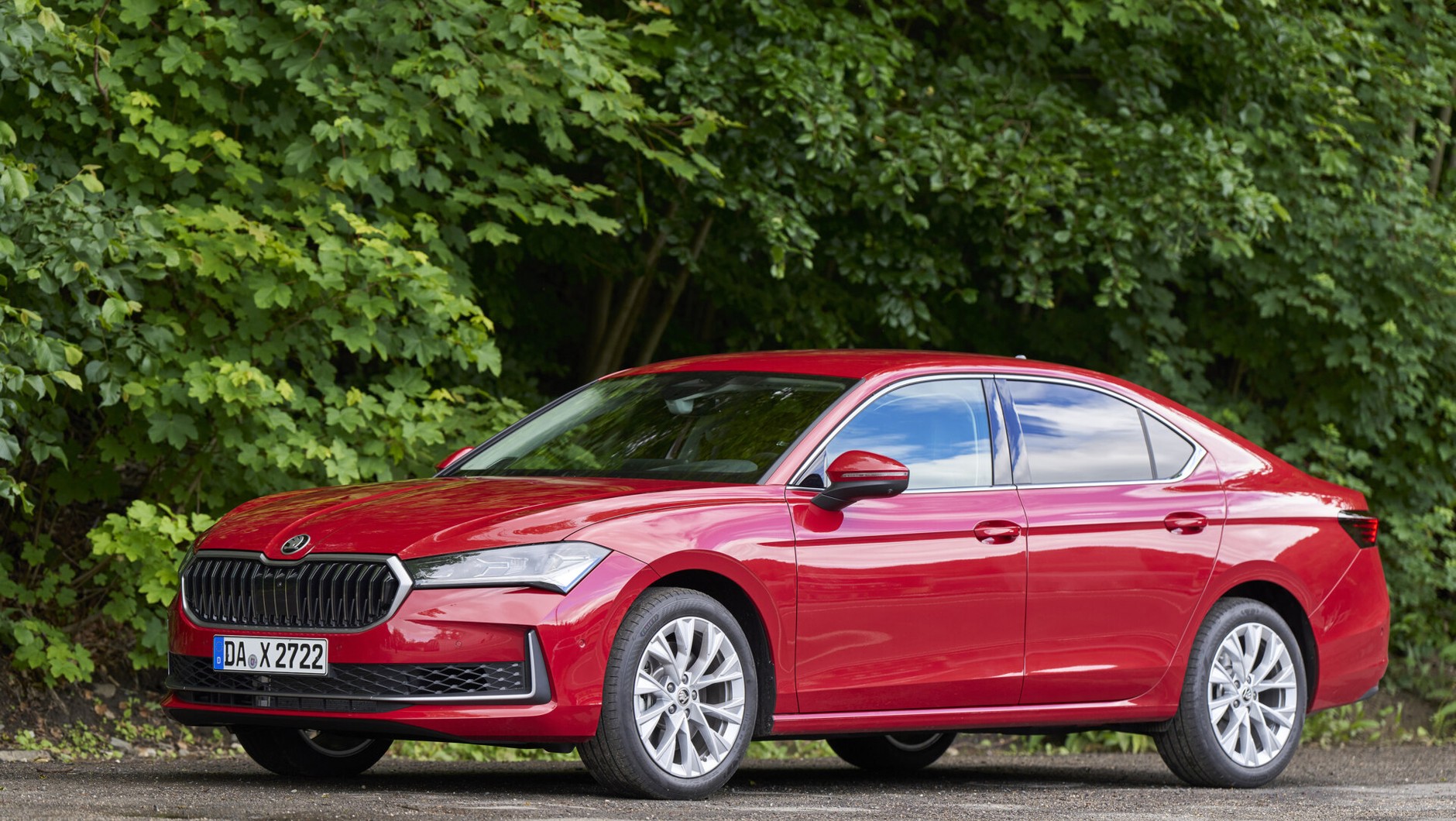 Skoda Superb liftback