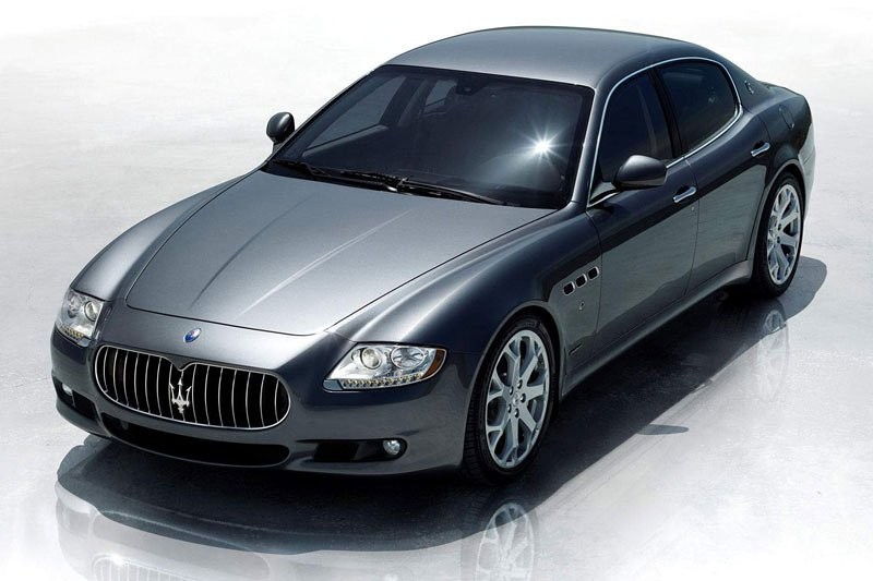 Maserati Quattroporte: kosmetyczne zmiany i mocniejszy silnik