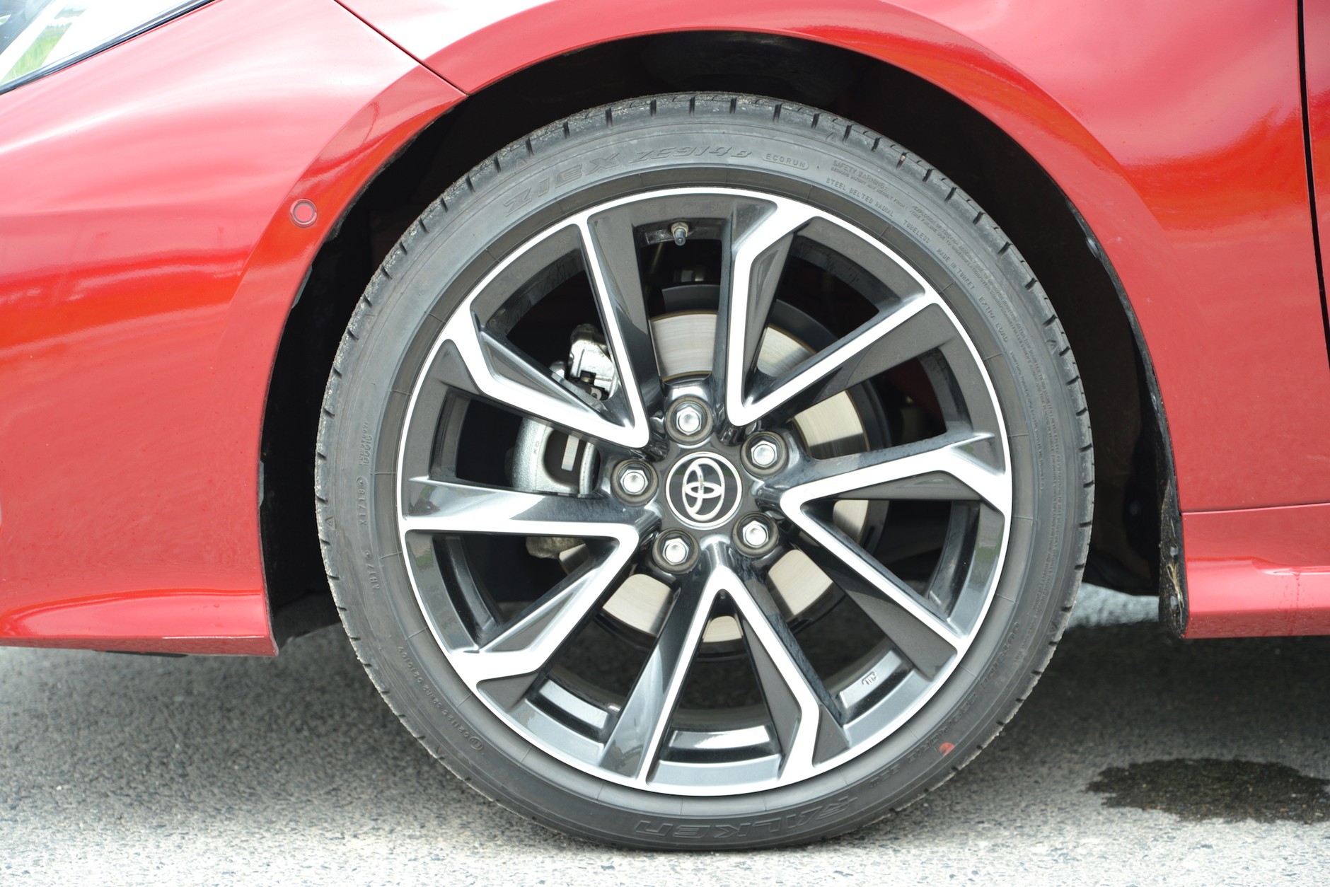 Toyota Corolla 1.8 hybrid