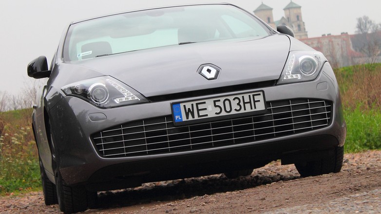 Renault Laguna Coupe