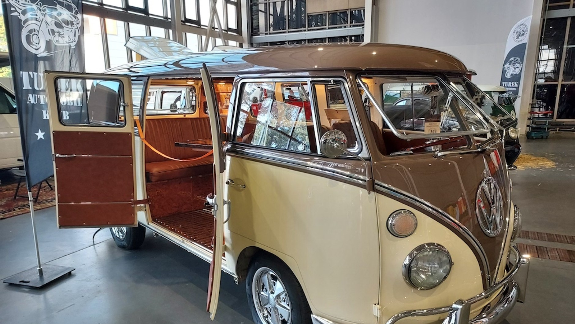 Retro Motor Show 2025