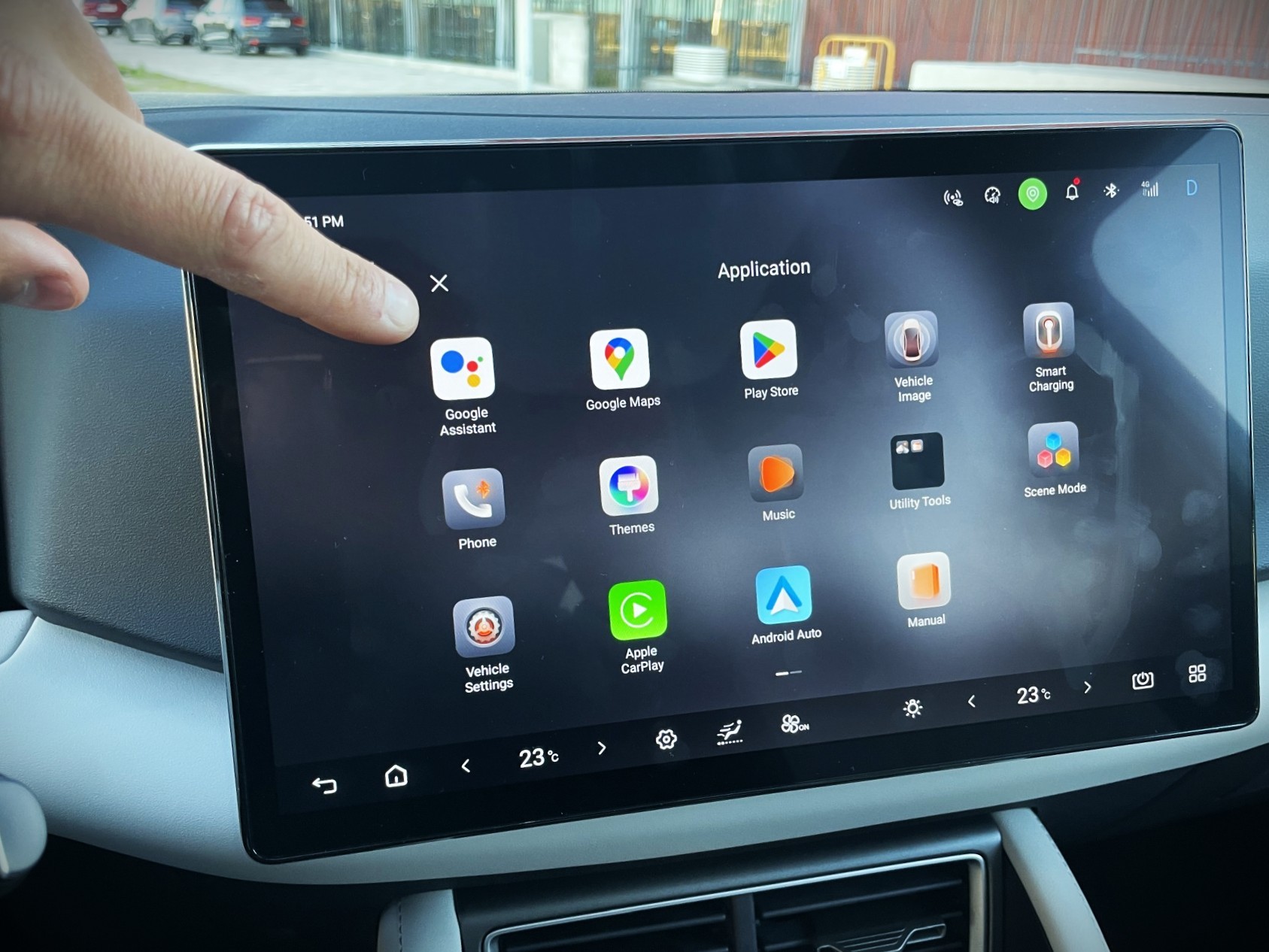 Google w chińskim aucie? Świat się kończy!