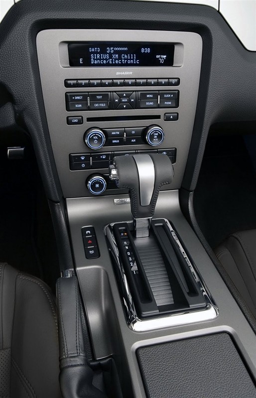 Ford Mustang GT - Oficjalne zdjęcia 400-konnego muscle cara