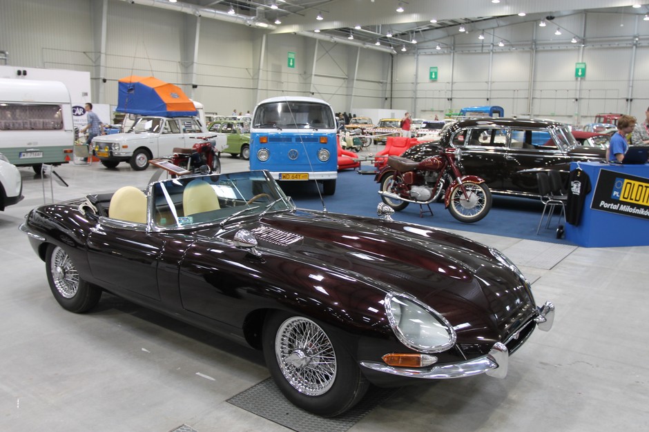 Auto Nostalgia 2013