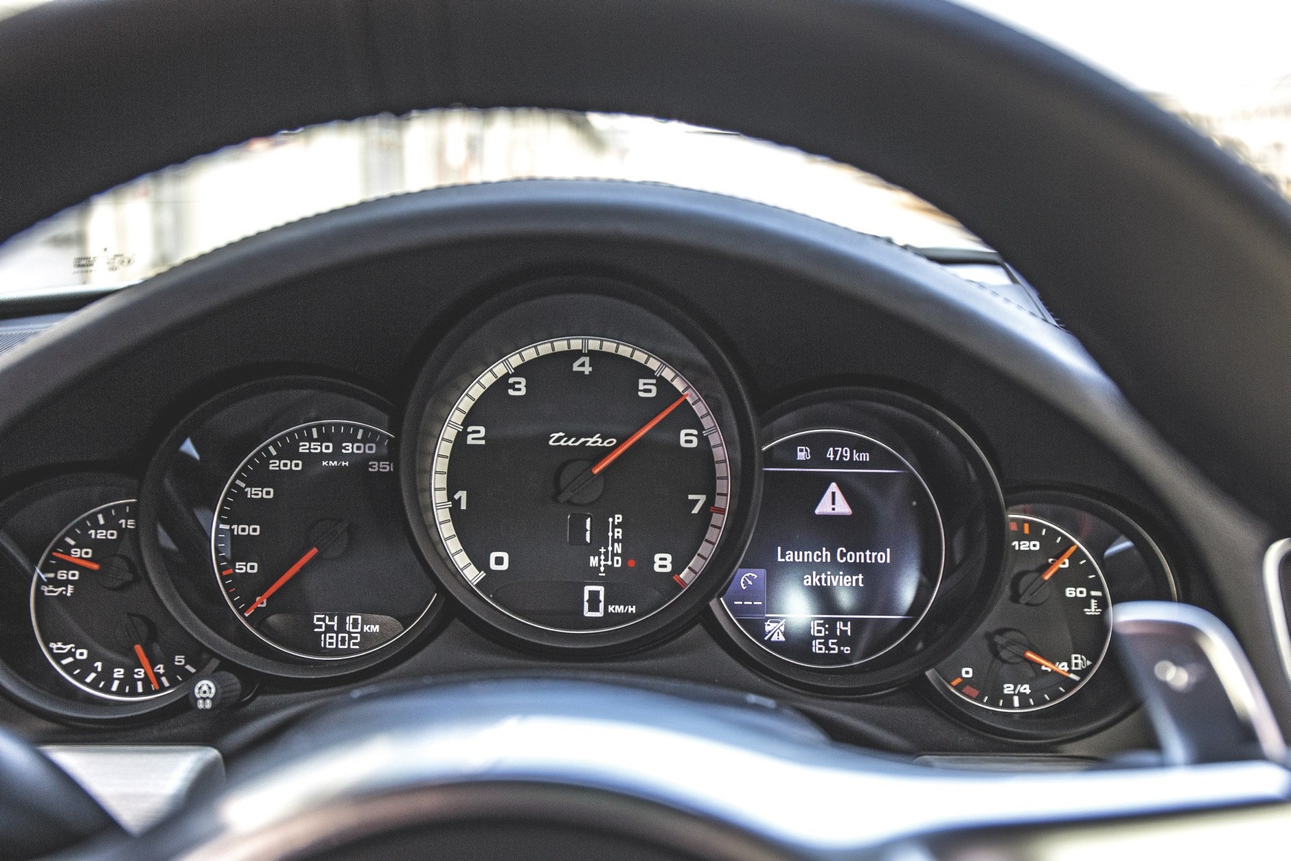 Porównanie: Mercedes-AMG GT S kontra Porsche 911 Turbo