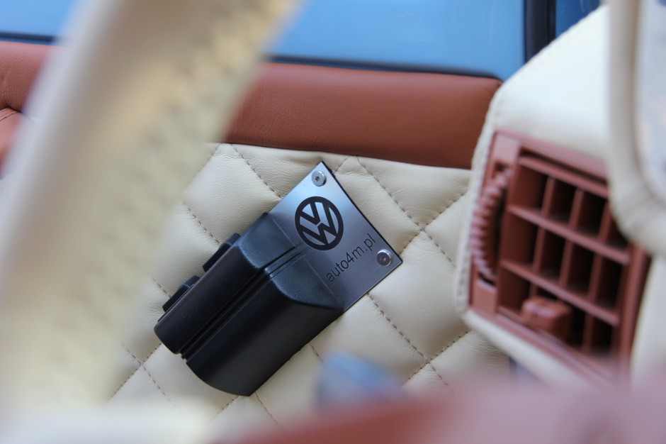 Elektryczne sterowanie szyb w Caddy