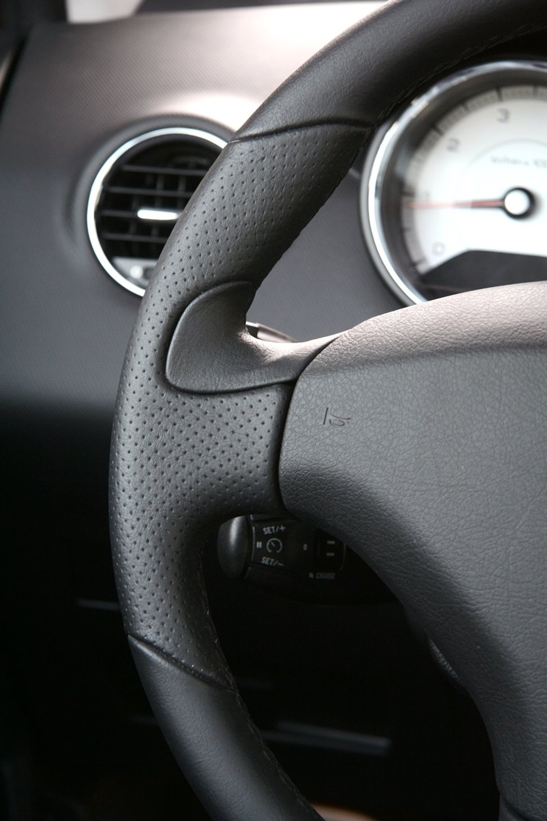 Peugeot 308: wrażenia z jazdy