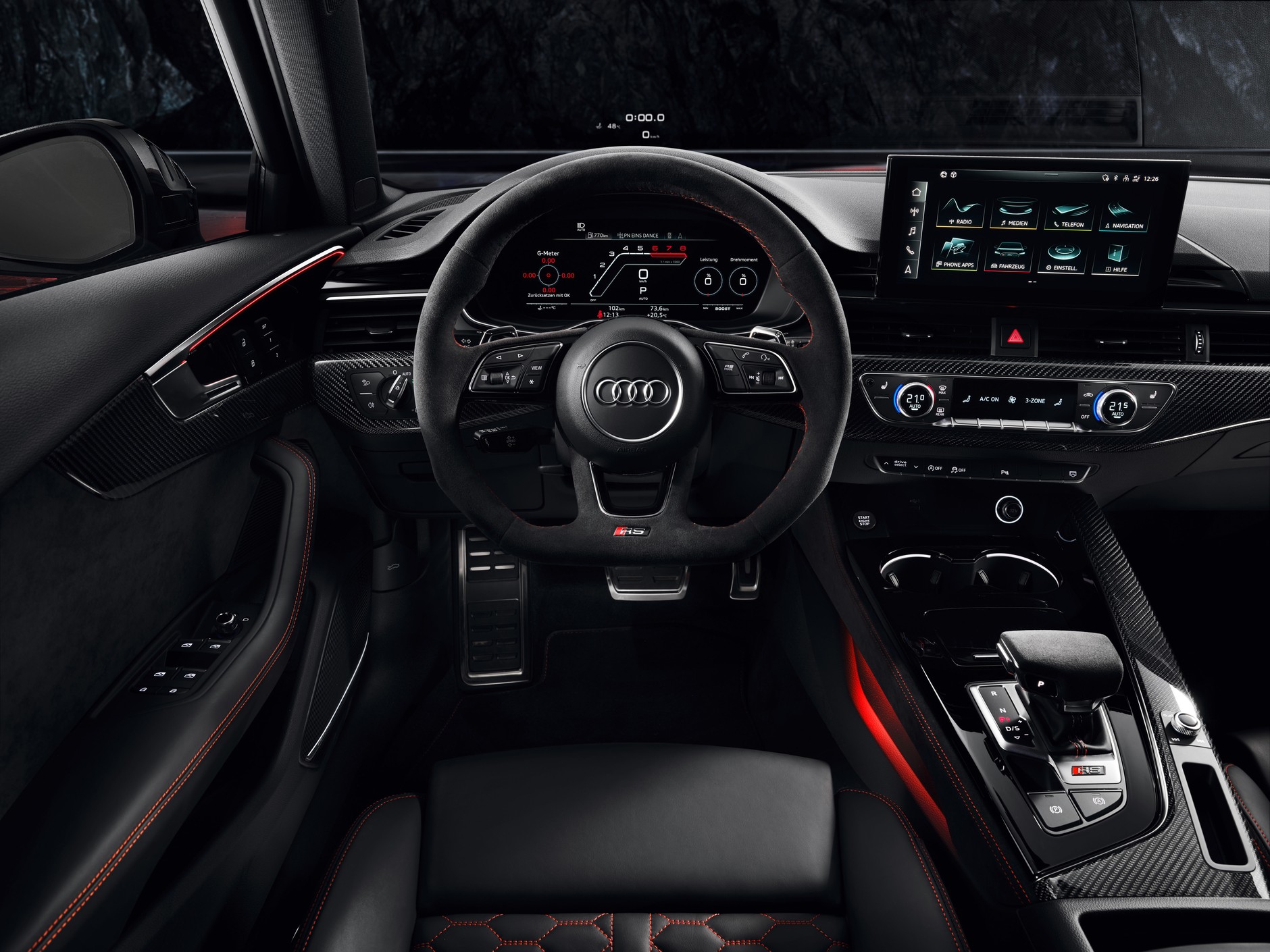 Nowe Audi RS 4 Avant – szybsze i naszpikowane nową elektroniką