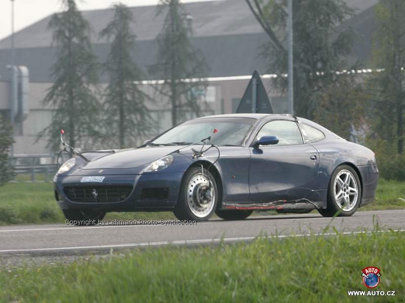 Spy Photos: Ferrari Insertable 4x4