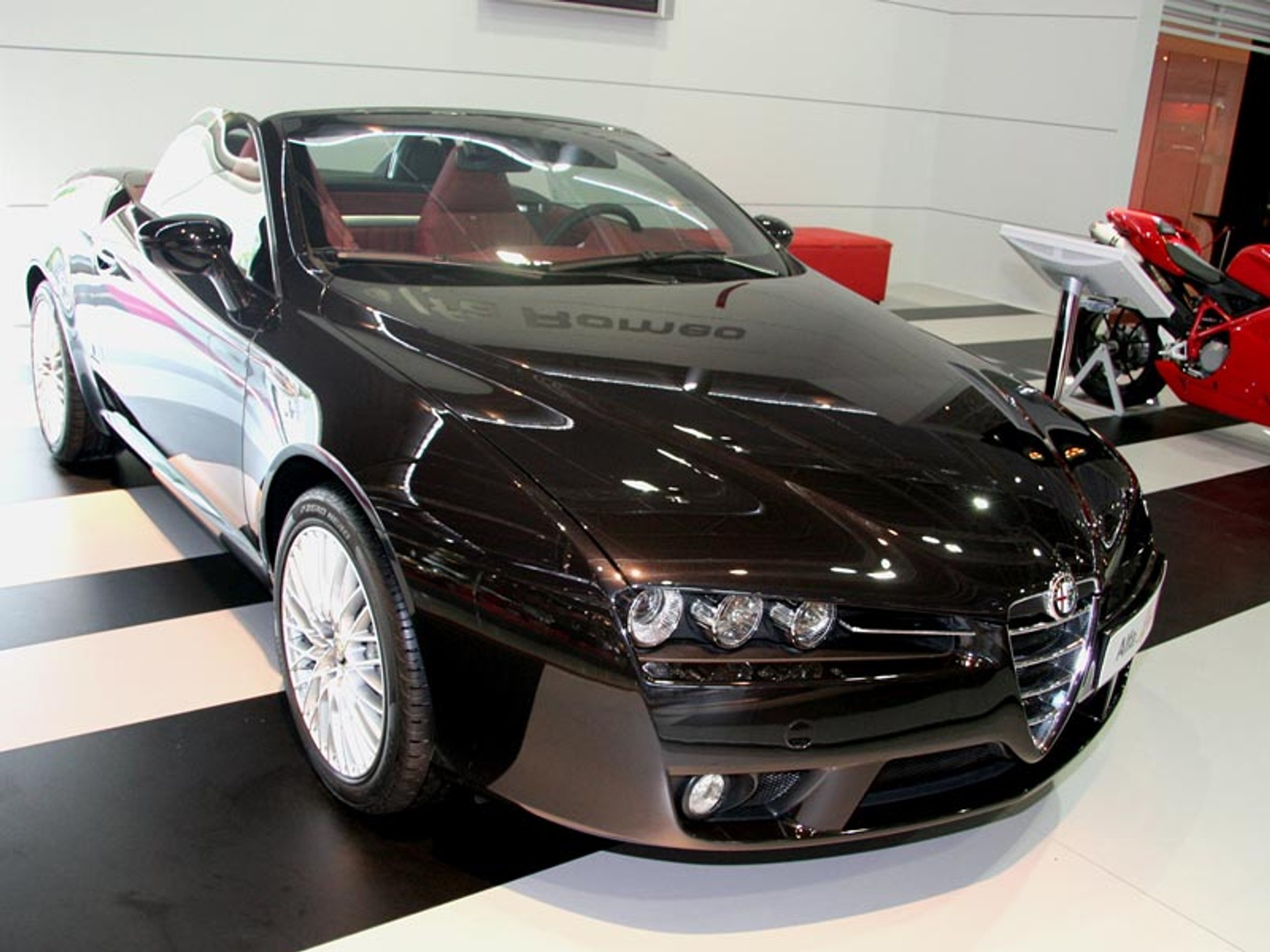Autosalon Brno 2007: Co można zobaczyć? (1. część, 170 zdjęć)