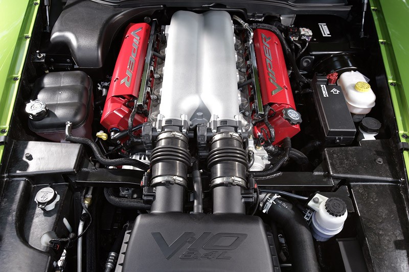 Dodge Viper SRT10: model 2008 już w produkcji (wideo)