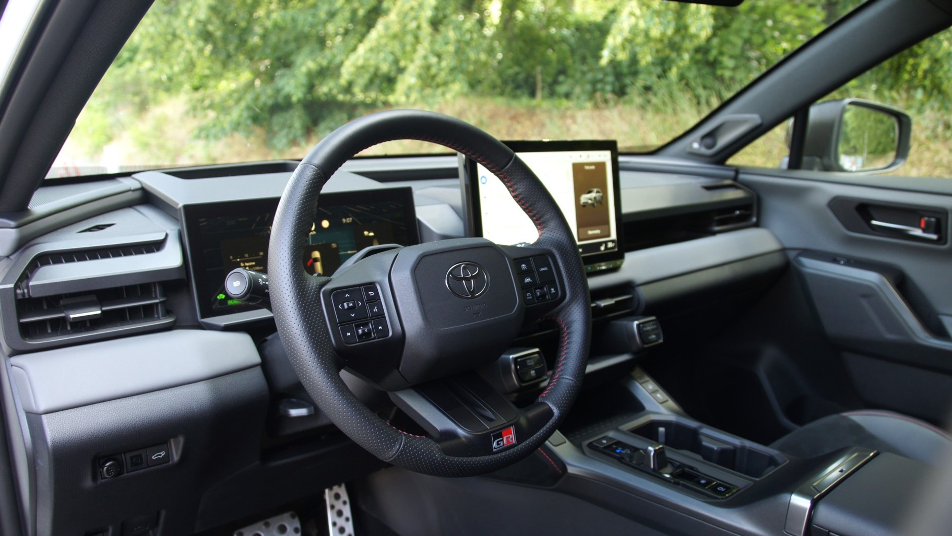 Toyota RAV4 GR Sport (2026)