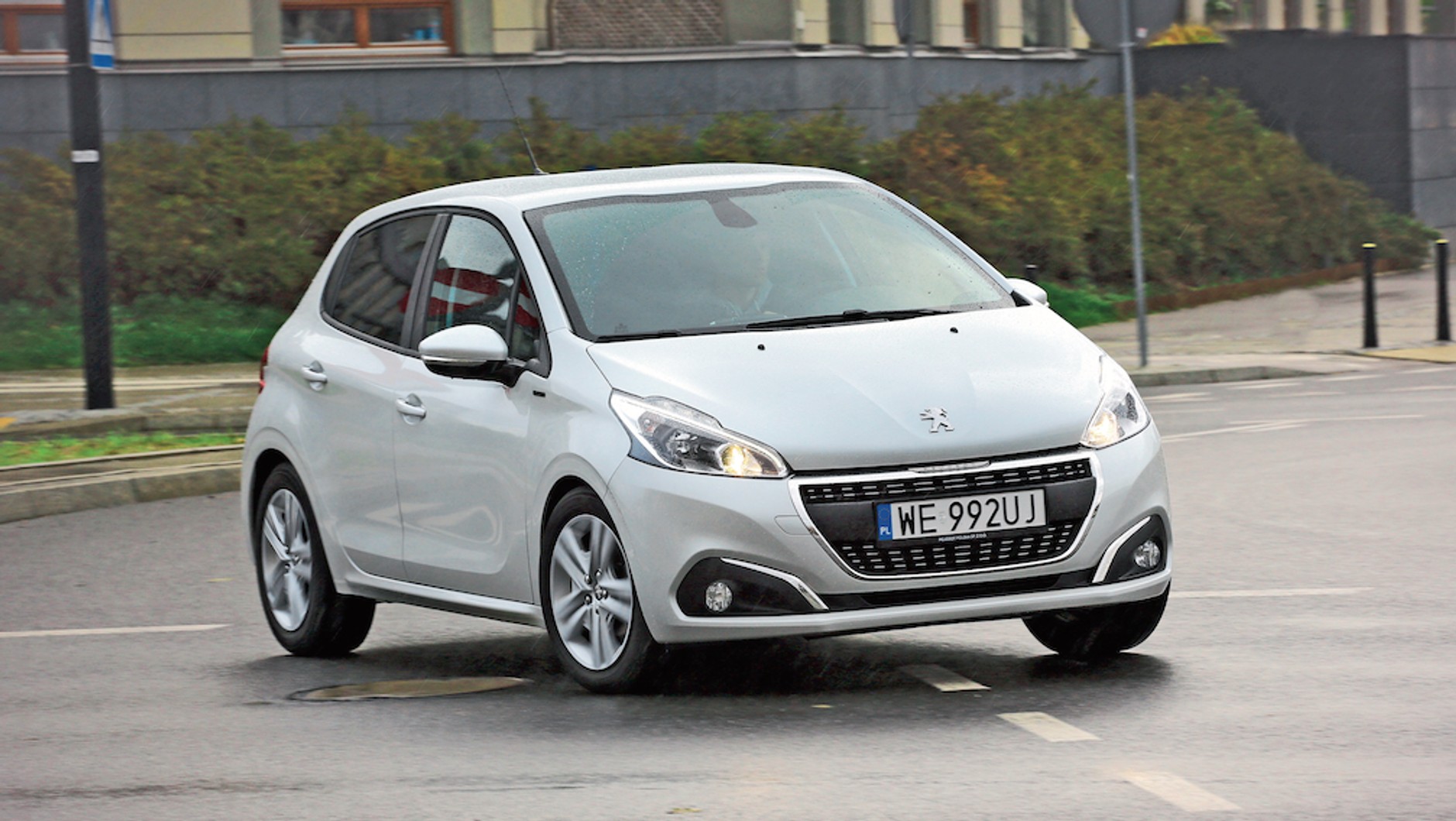 Peugeot 208 (I)