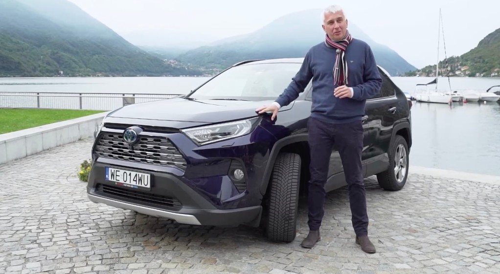 Uniwersalność w modzie - sprawdzamy, jak jeździ się na oponach całorocznych Bridgestone