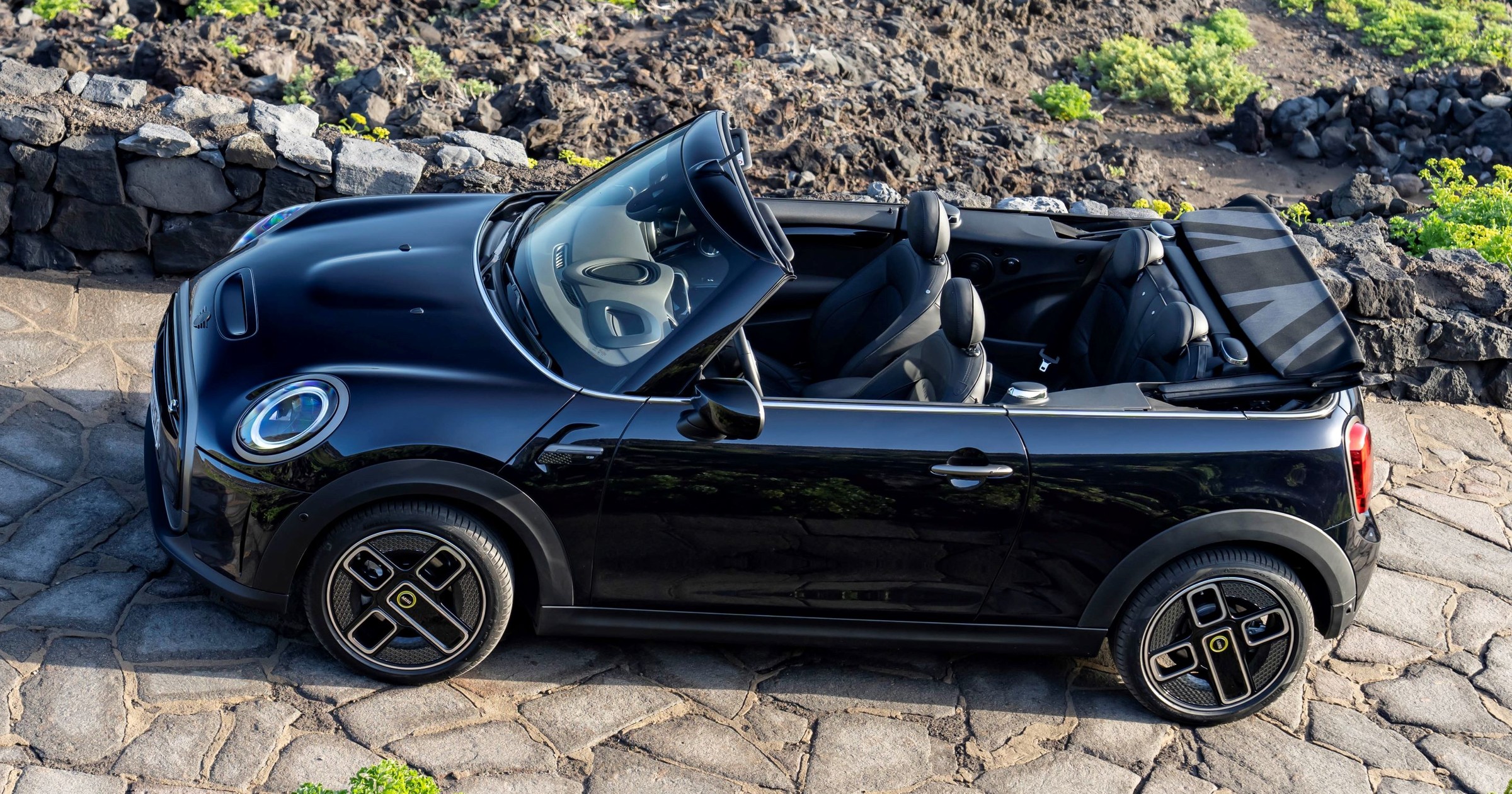 MINI Cooper SE Cabrio (2023 r.)