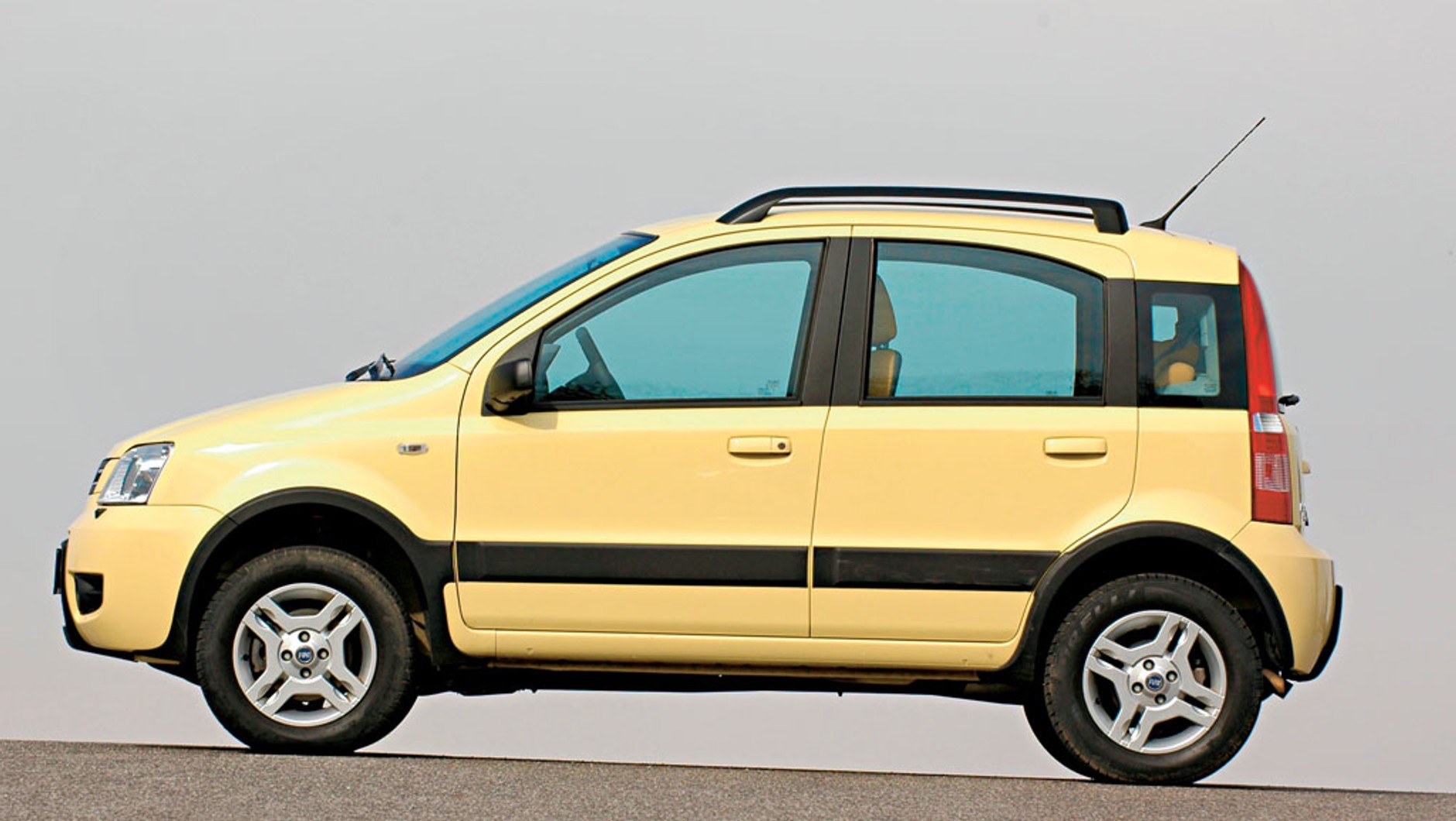 Fiat Panda był przed laty jednym z najbardziej popularnych samochodów w naszym kraju.
