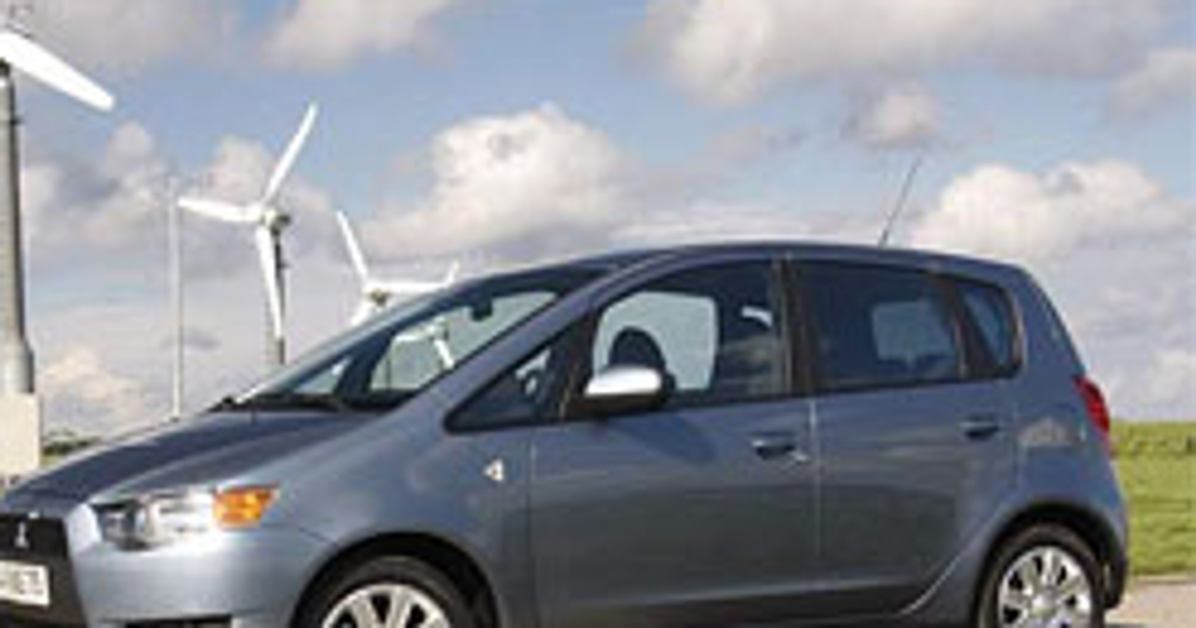 Genewa 2009: Mitsubishi Colt ClearTec – poniżej 5 litrów, nawet bez turbodiesla