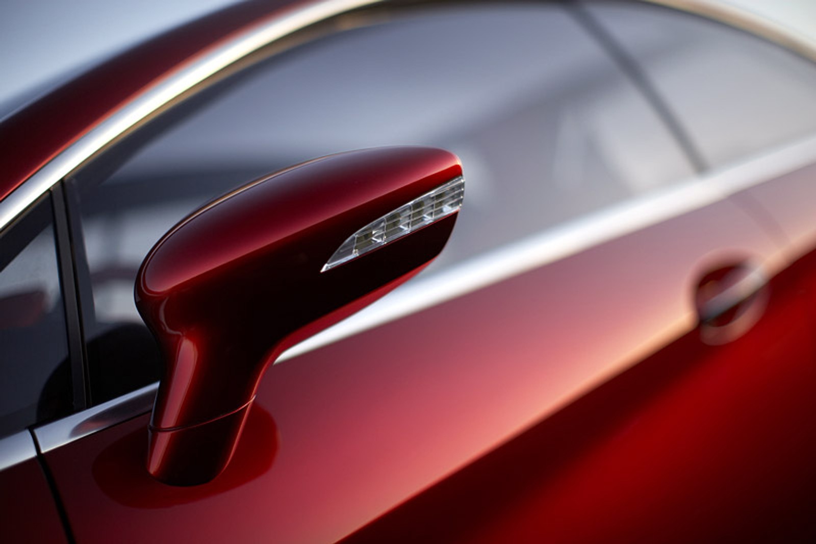 Detroit 2008: Ford Verve Sedan – Mondeo junior