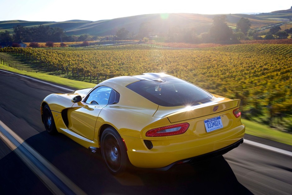 SRT Viper: amerykański drapieżnik