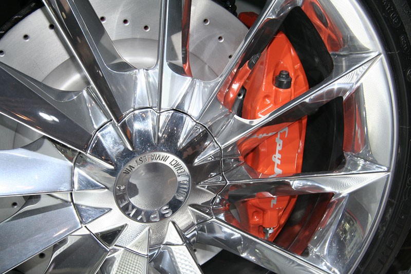 Genewa 2009: Spyker C8 Aileron – premiera wersji seryjnej