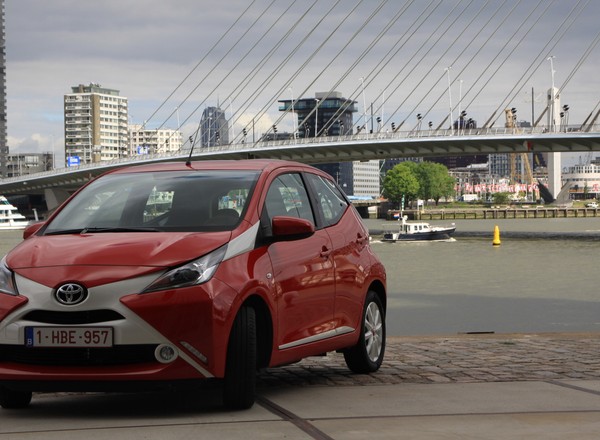 Toyota Aygo – druga generacja japońskiego "malucha"