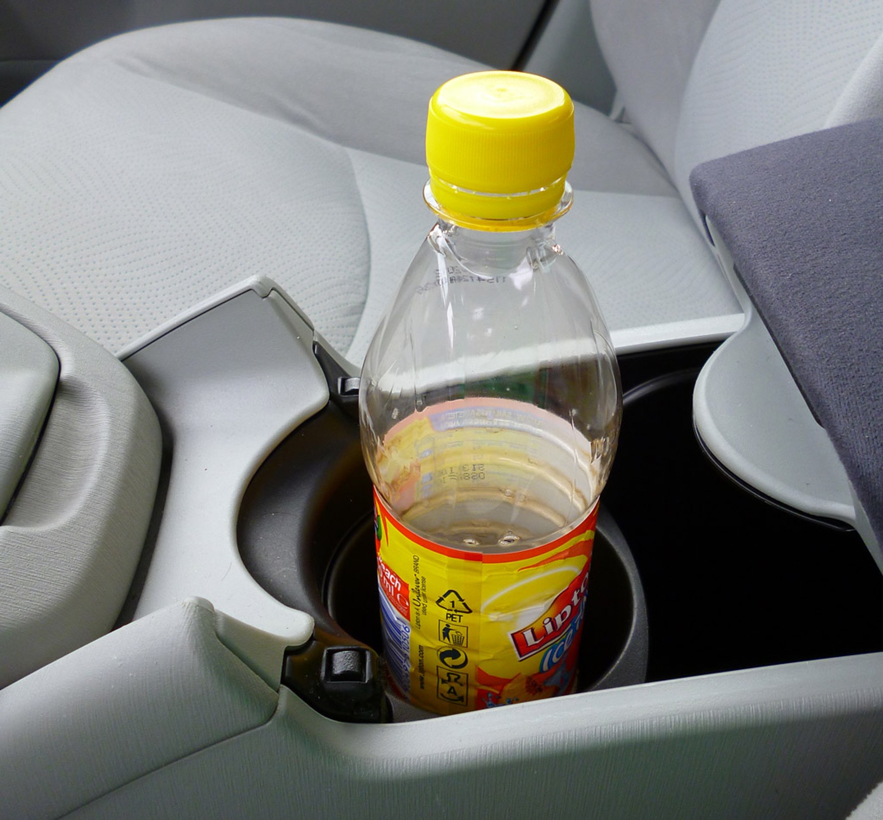 Mówisz hybryda, myślisz Prius