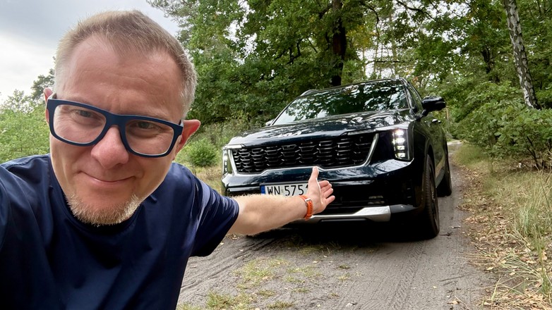 Jeździłem Kią Sorento w hybrydzie. Zaskakujące auto