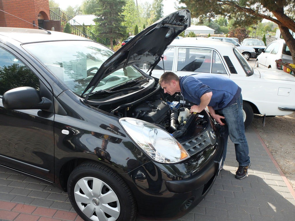 Nissan Note 1.4 - cena w komisie 15 600 zł